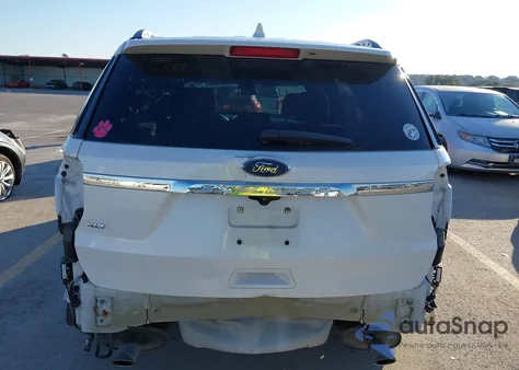 2017 Ford Explorer Xlt z USA, uszkodzony, nr VIN 1FM5K7D83HGC53871